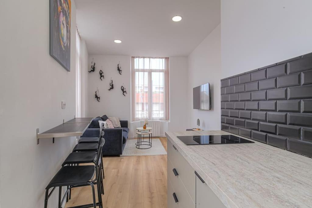 Selva, Appartement Cozy, Lyon 8Eme Buitenkant foto